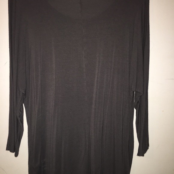 Gray Apt9 3/4 sleeve top - Picture 4 of 8